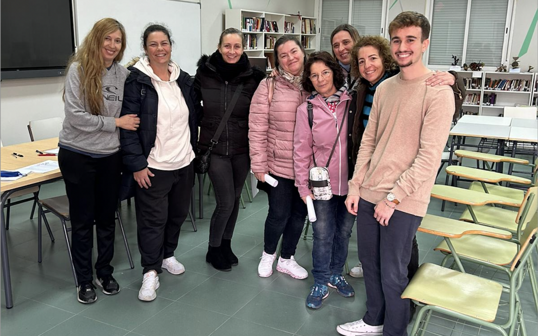 Groups of Mothers Participate in the EMO-CHILD Study